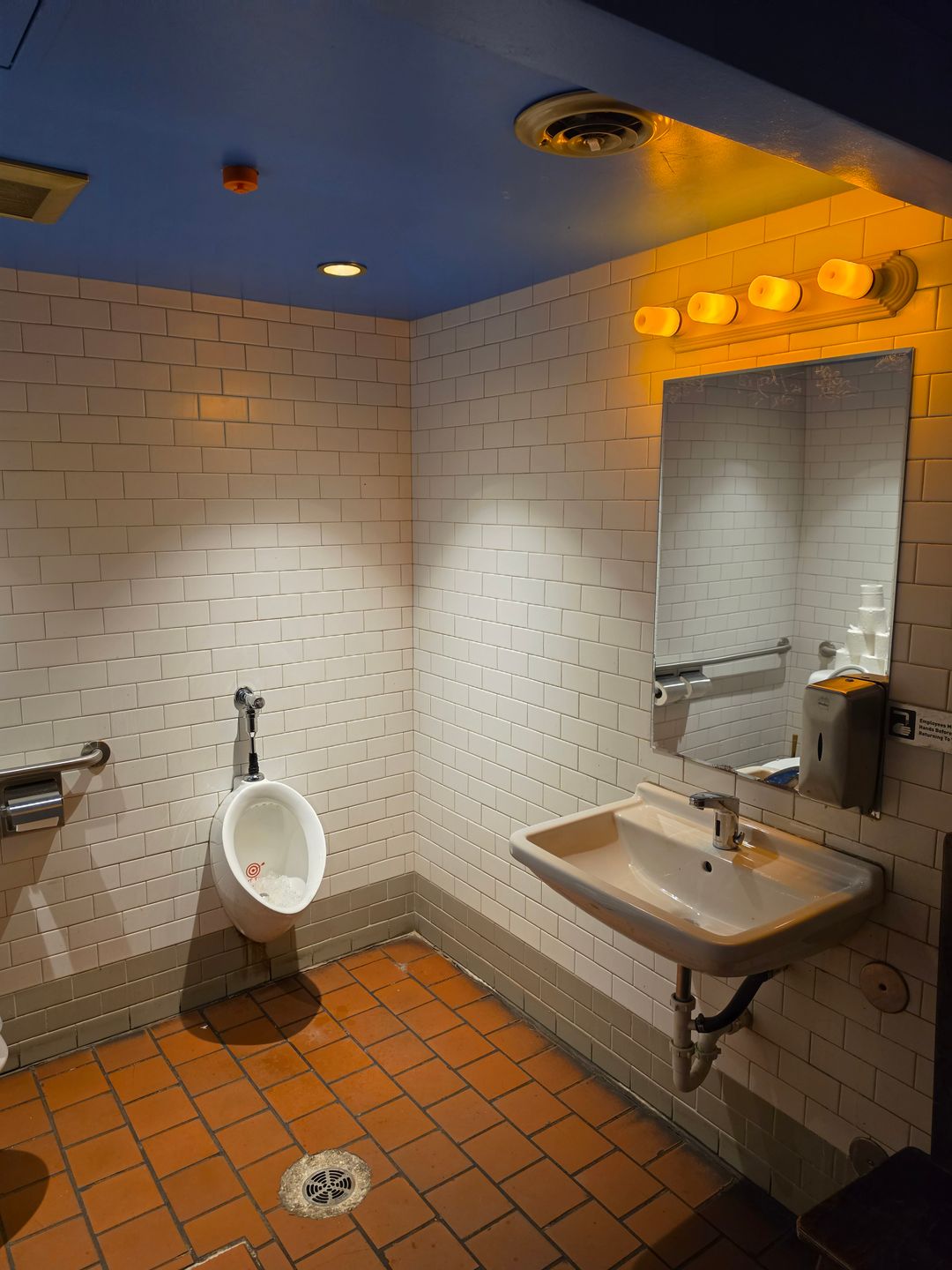Great bar and restroom