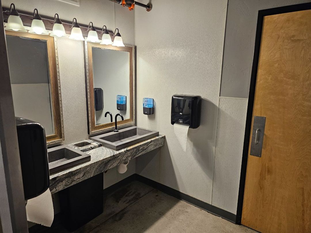 Refreshing restroom