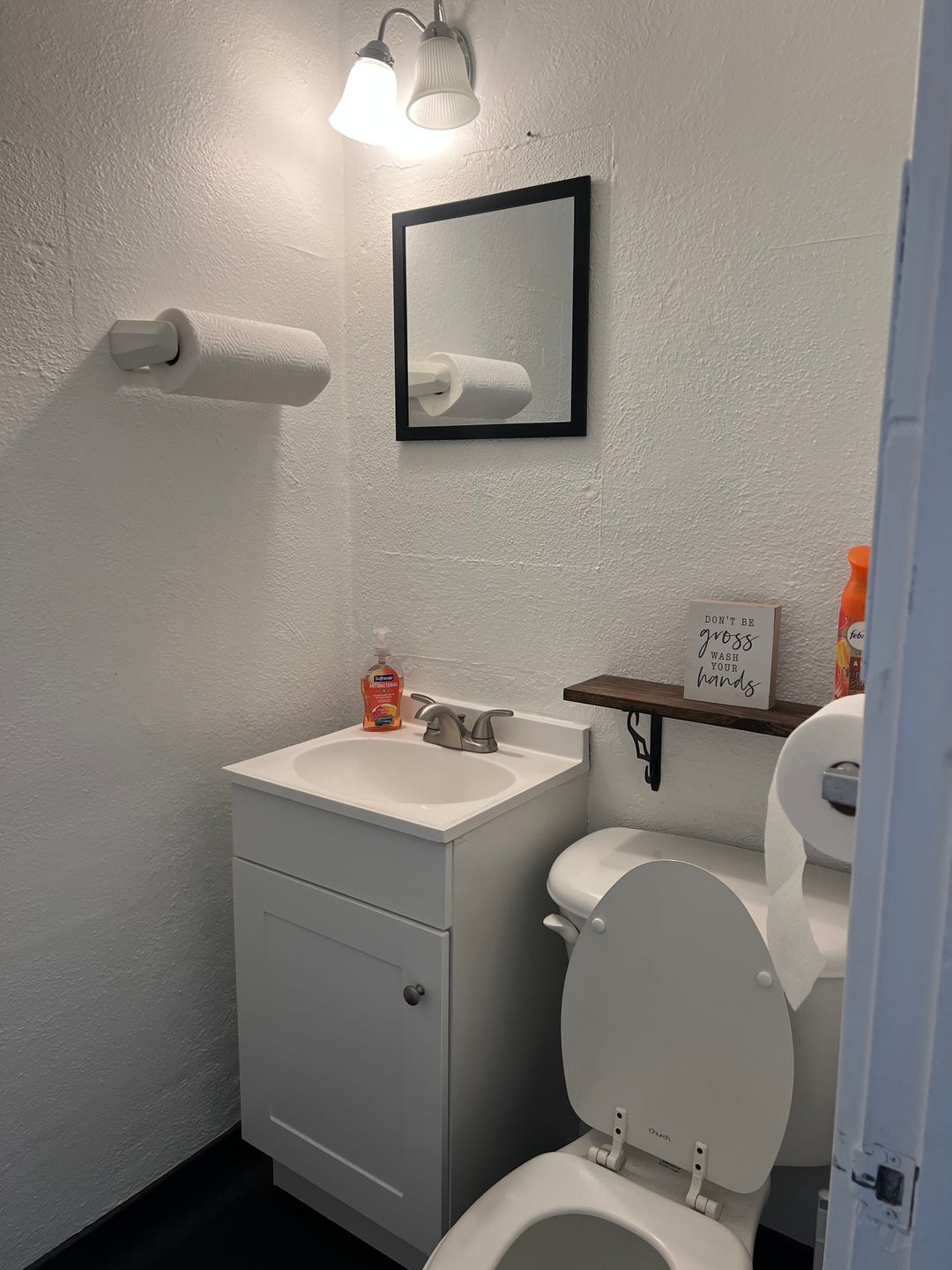 Restroom photo 1