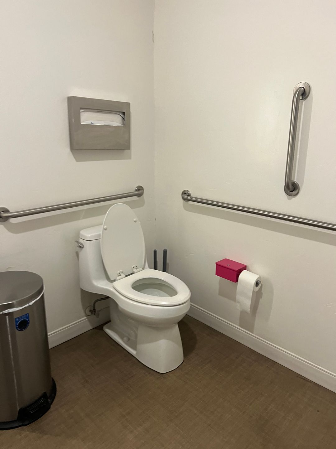 Restroom photo 1