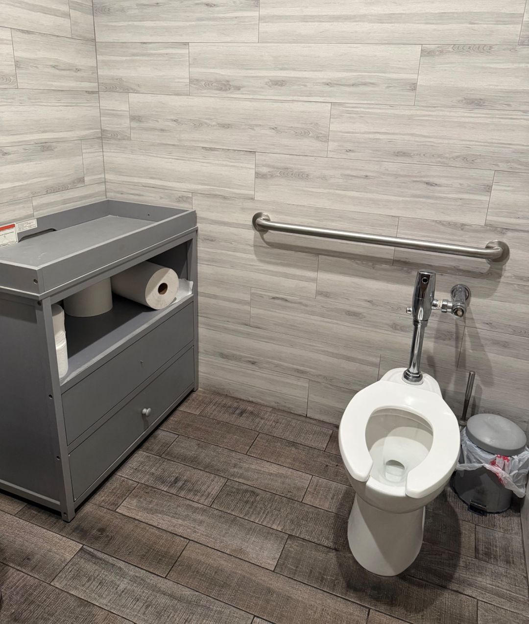 Clean place! Good atmosphere 
