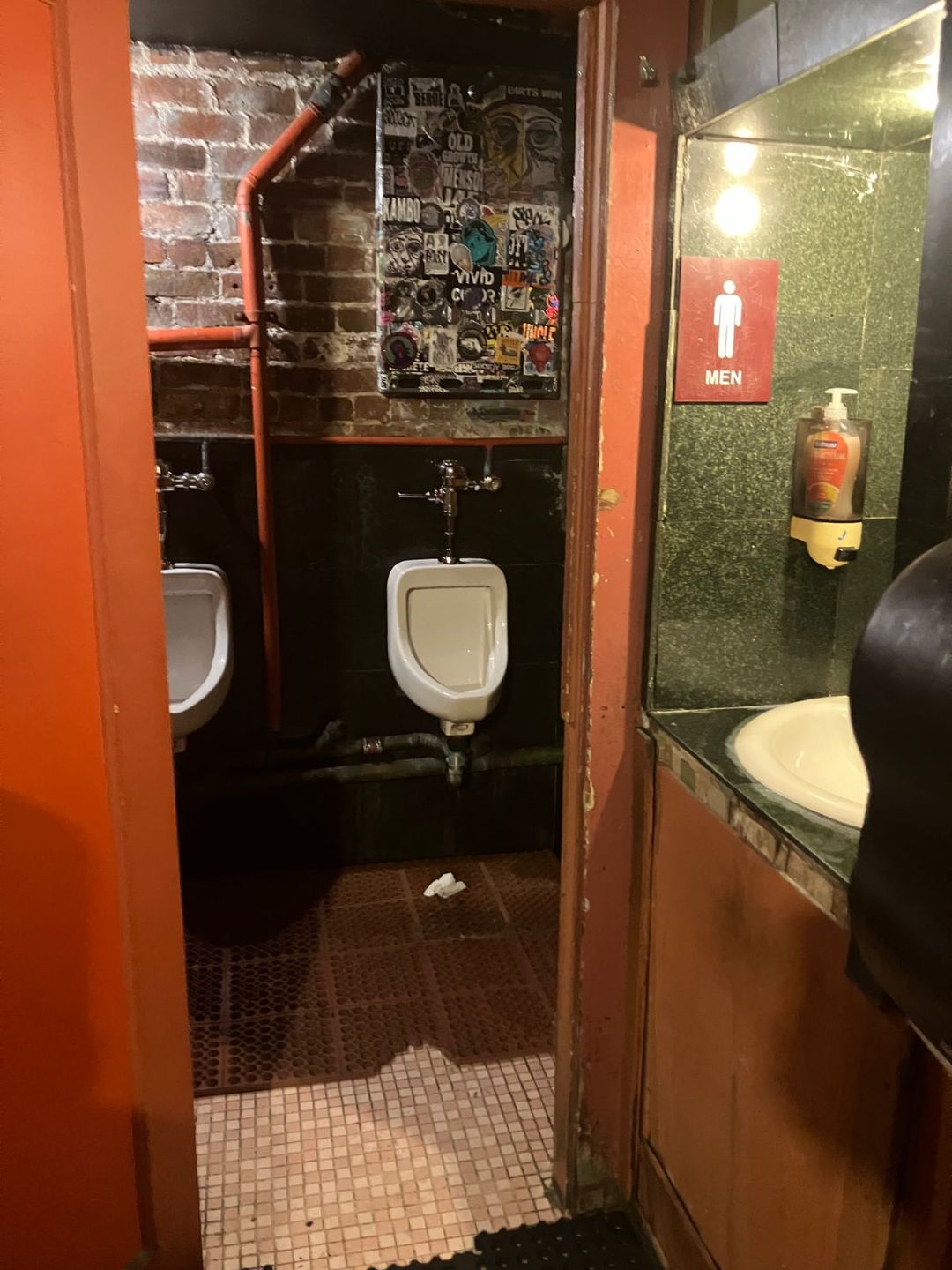 Restroom photo 1