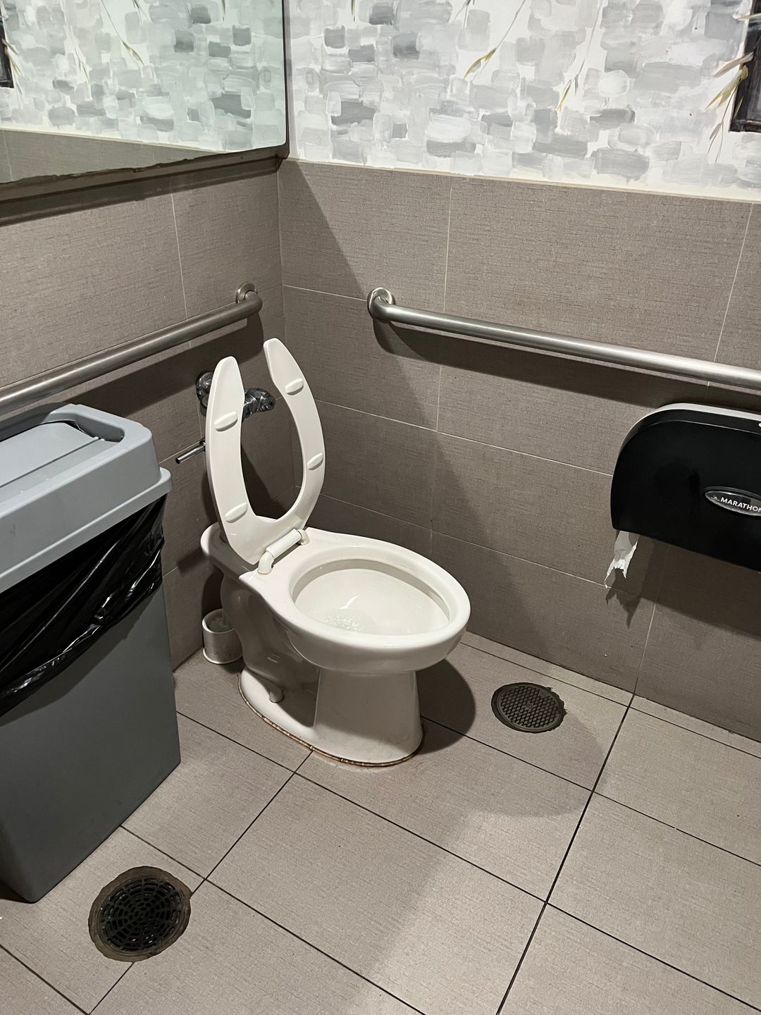 Restroom photo 1