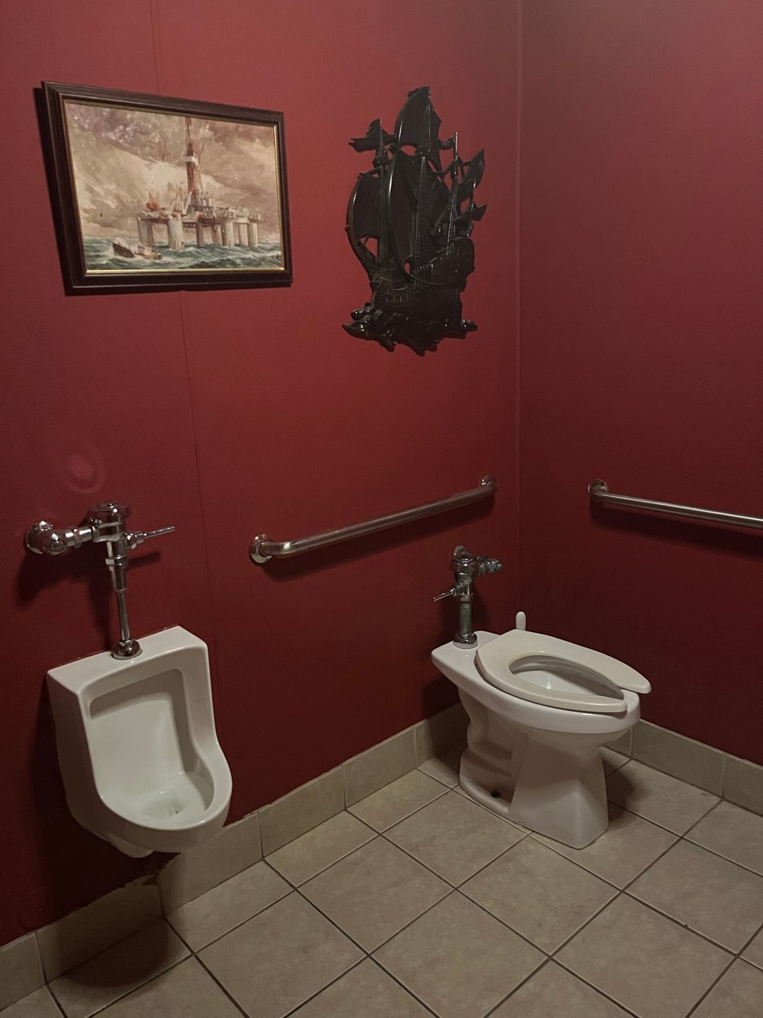 Restroom photo 1